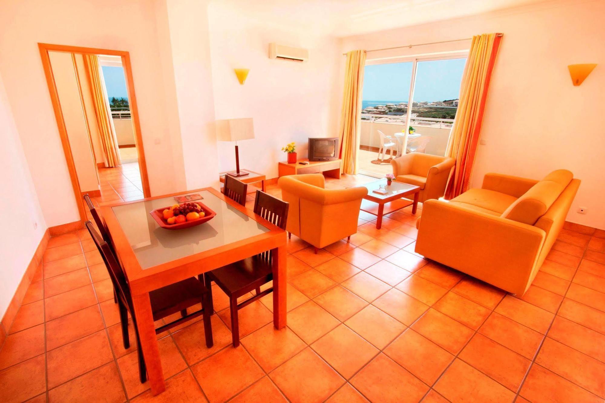 Vila Mos - Beach Resort Лагуш Номер фото